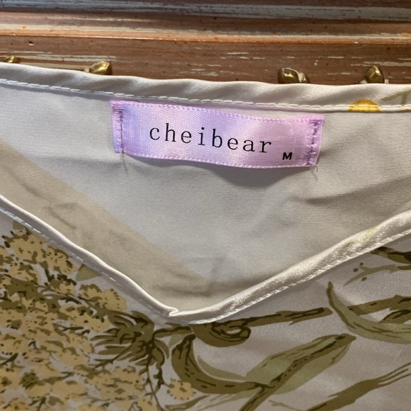 Cheibear silk PJ set - Picture 4 of 5